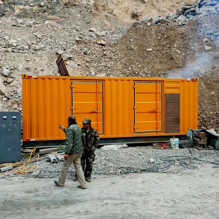 楚雄如何选择适合自己的 800KW 柴油发电机组？