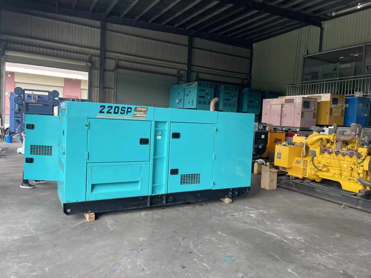 楚雄800kW 柴油发电机的输出电流波动范围是多少？